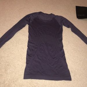 lululemon longsleeve